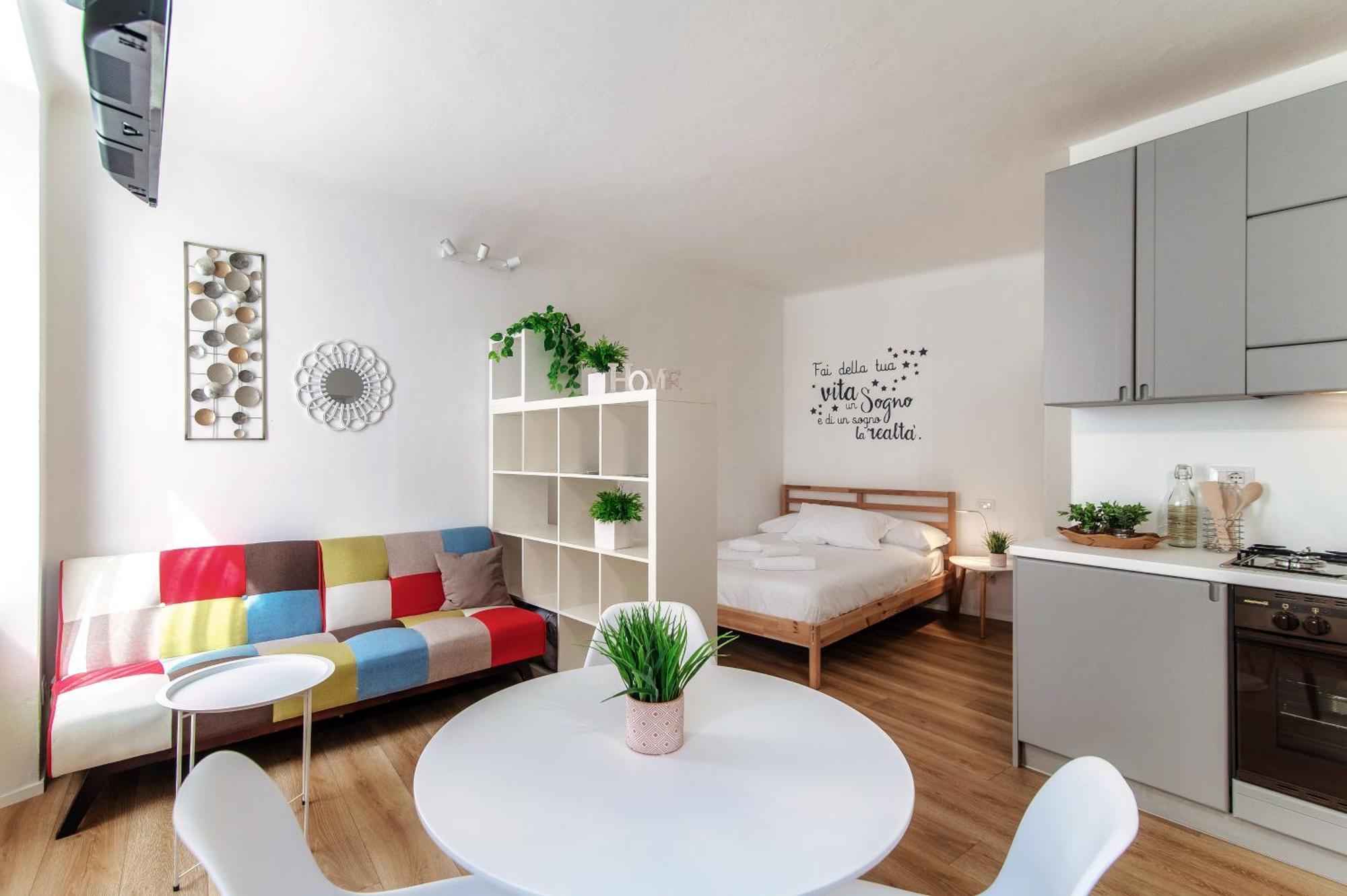 Me - Downtown Apartment Como